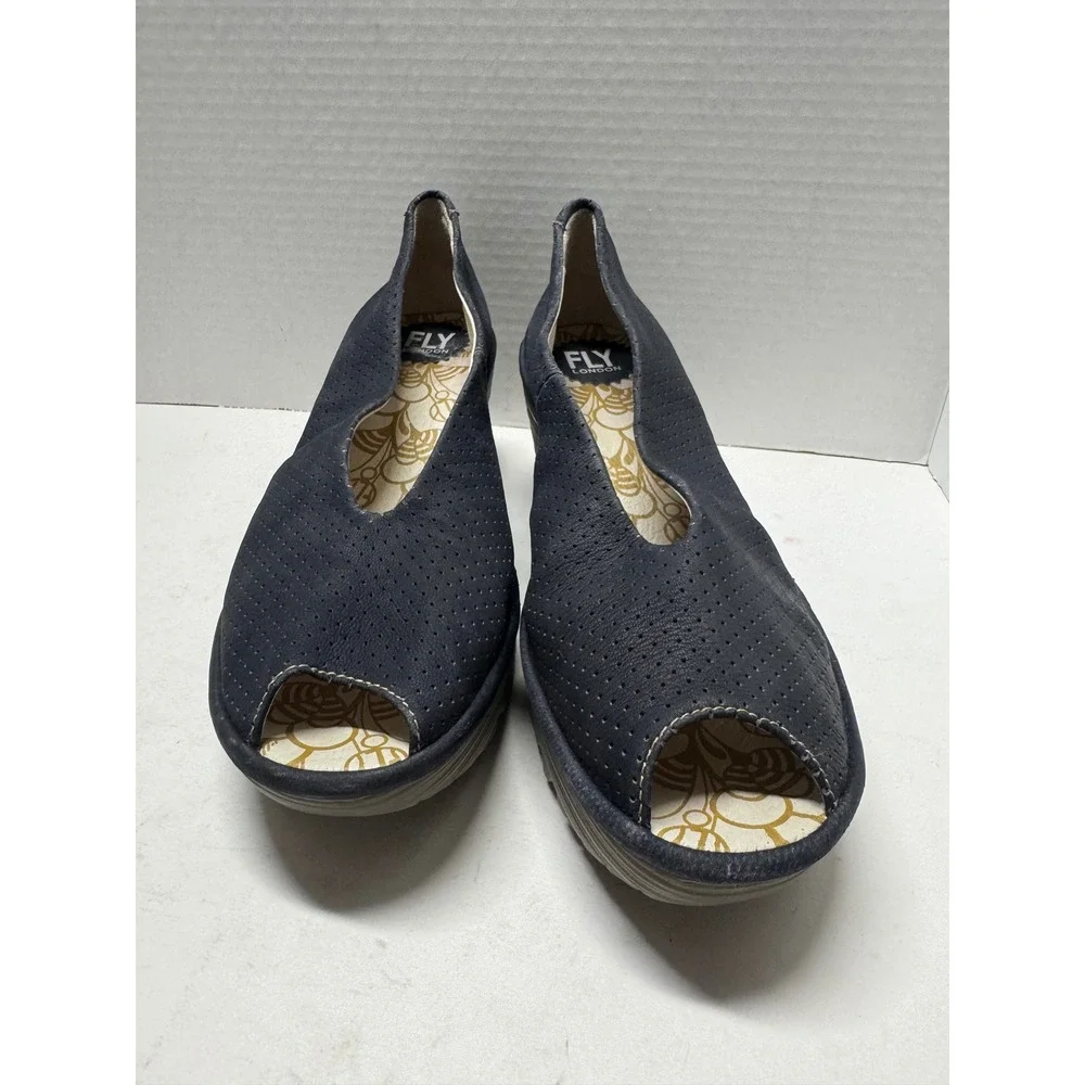 Fly London Yaya Navy Blue Perforated Leather Peep Toe Wedge Sandals 40 9